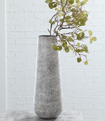 Fynn Vase - Just Furniture (PA) - Multi Location