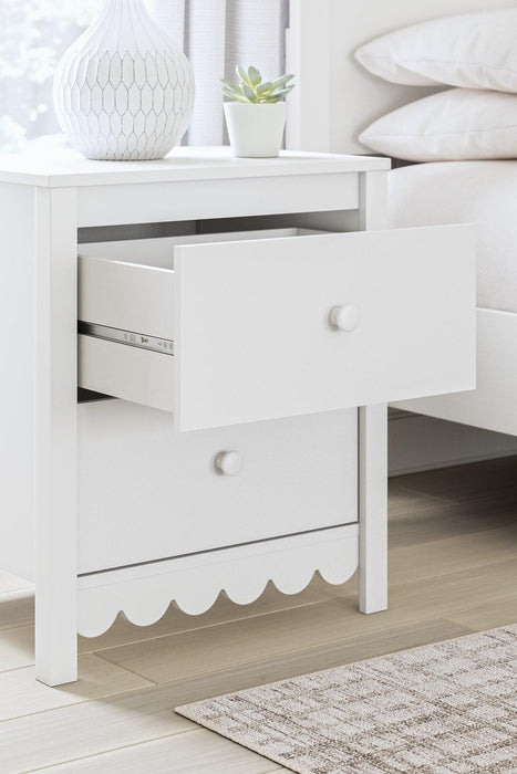 Hallityn Nightstand - Just Furniture (PA) - Multi Location