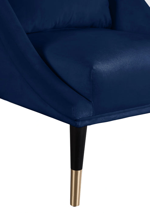 Elegante Navy Velvet Accent Chair
